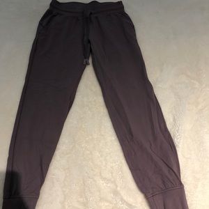 lulu lemon joggers